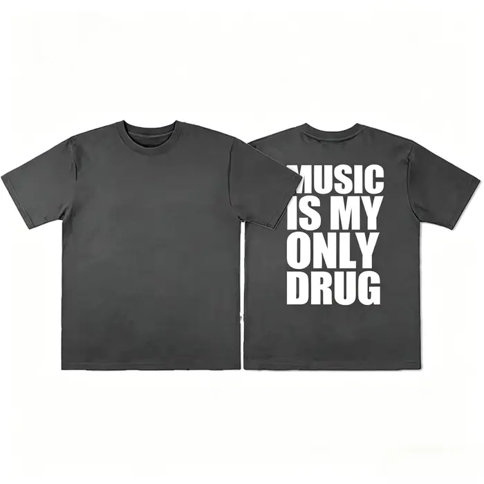 T-shirt à imprimé graphique humoristique 'La musique est ma seule drogue' - Collection Été 2026 - Vêtements pour hommes et femmes - Mode streetwear