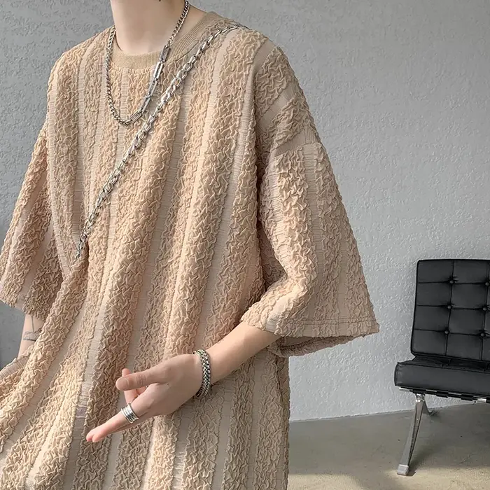 T-Shirt Plissé à Rayures Verticales pour Homme
