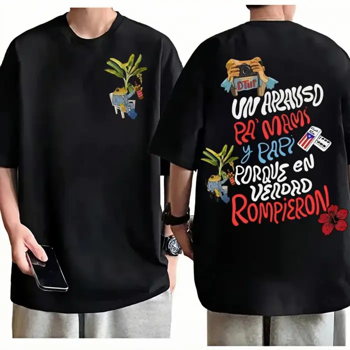 T-shirt Bad Bunny World Tour 'Debi Tirar Mas Fotos DTMF'