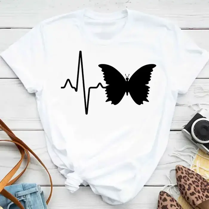 T-Shirt imprimé de pétales de papillon colorés pour femmes