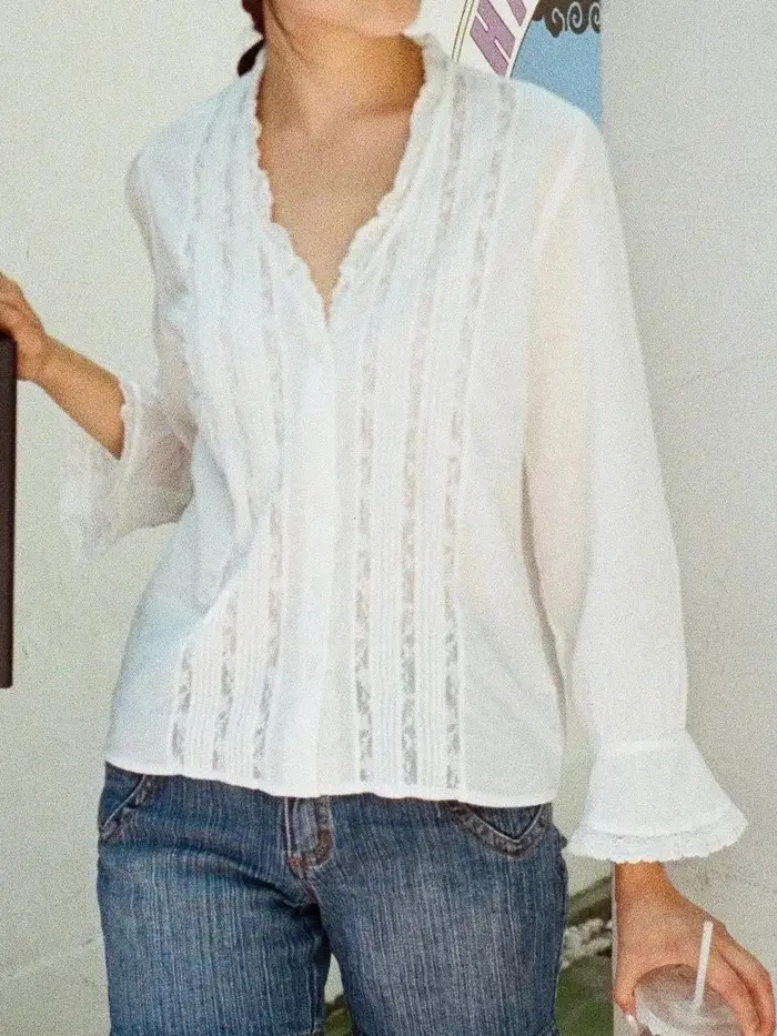 T-Shirt à volants en dentelle blanche pour femmes