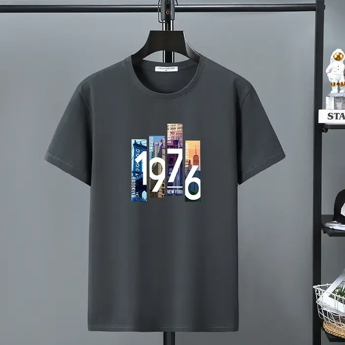 T-shirt rouge pour hommes