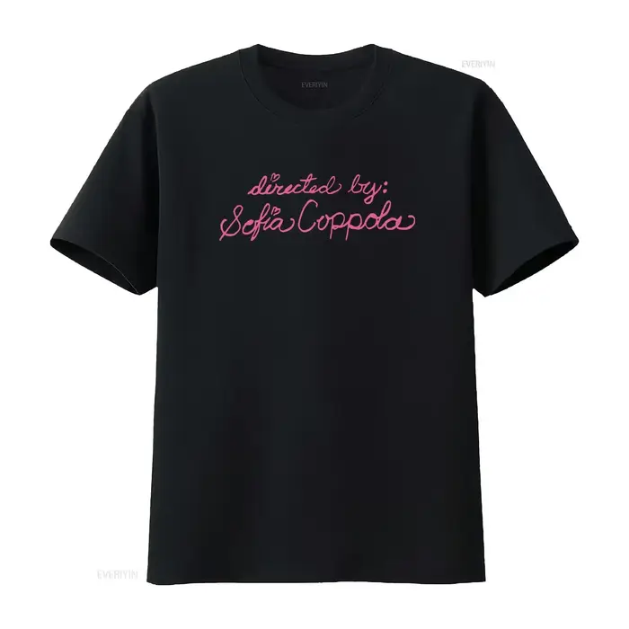 T-shirt élégant dirigé par Sofia Coppola pour les amateurs de mode