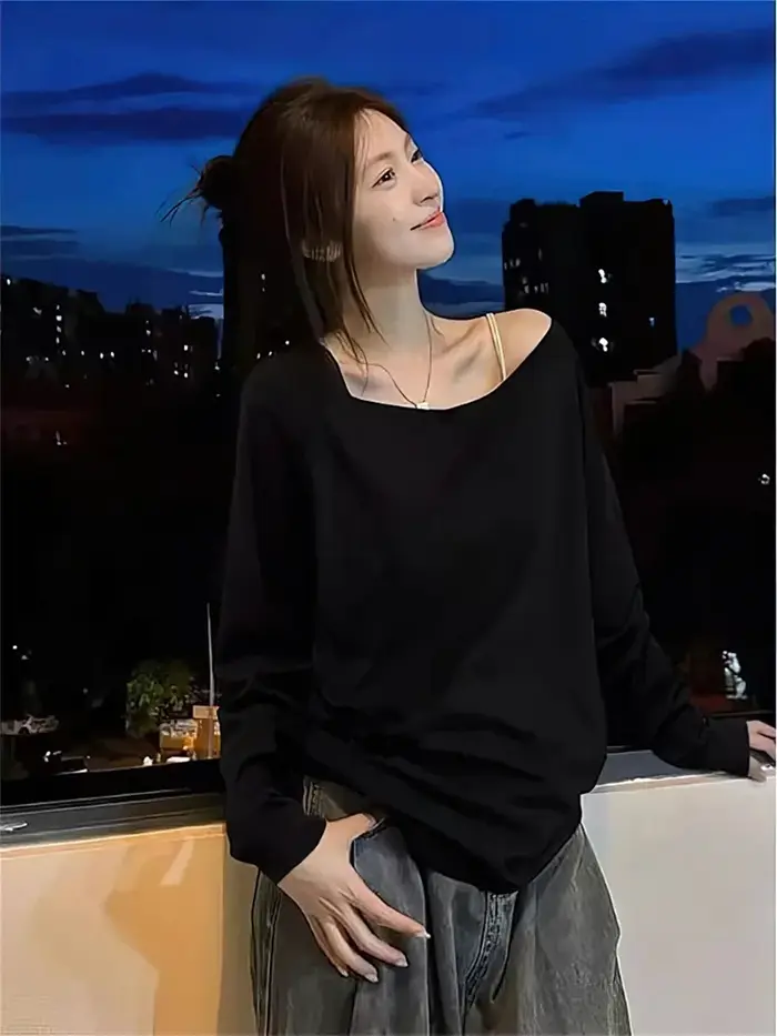 T-shirt oversize à épaules dénudées et manches longues pour femme