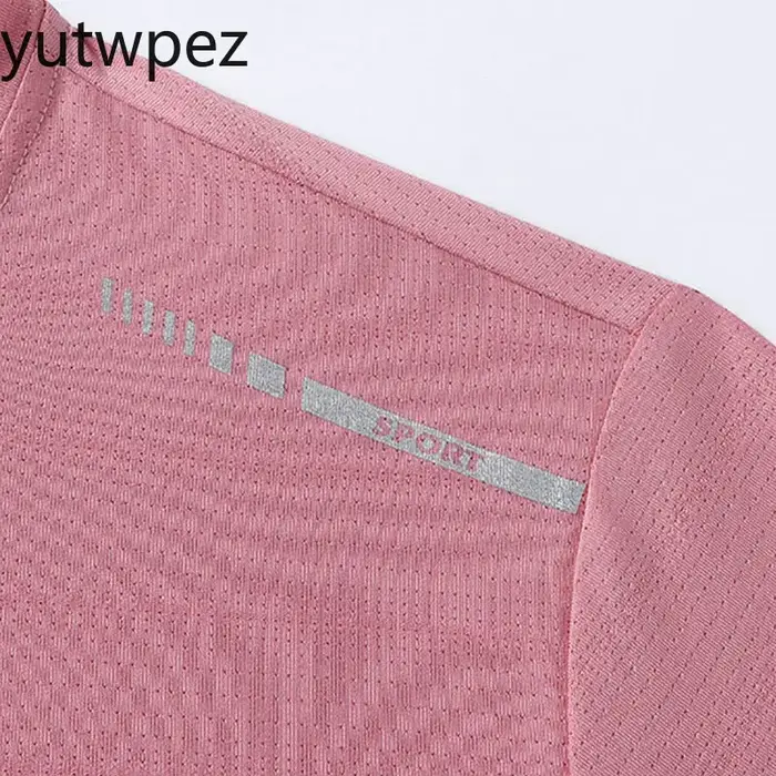 T-shirt de course réfléchissant pour femme