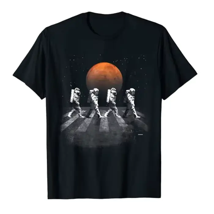 Astronsomastroner Scientists Graphic Tee-shirt, Ströts In Walking In Space Mole, Grain T-Shirt, Funn