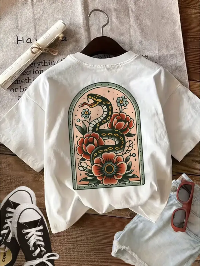 T-shirt graphique serpent floral style tatouage vintage