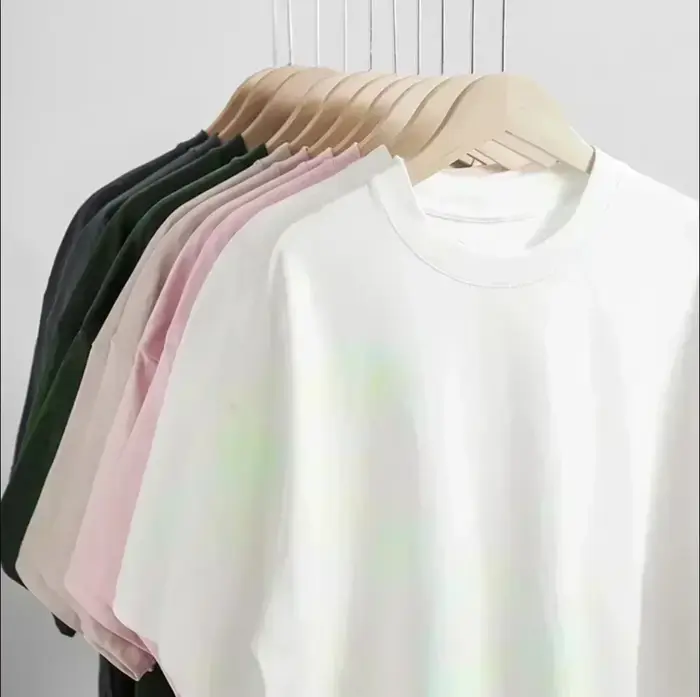 T-shirt graphique pour hommes