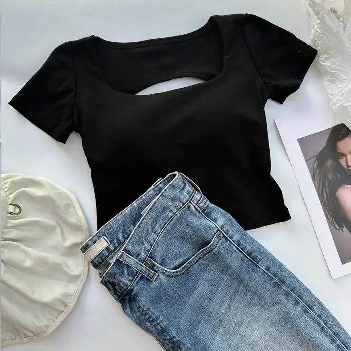 T-shirt femme vêtements encolure carrée hauts à manches courtes haut court avec soutiens-gorge pour