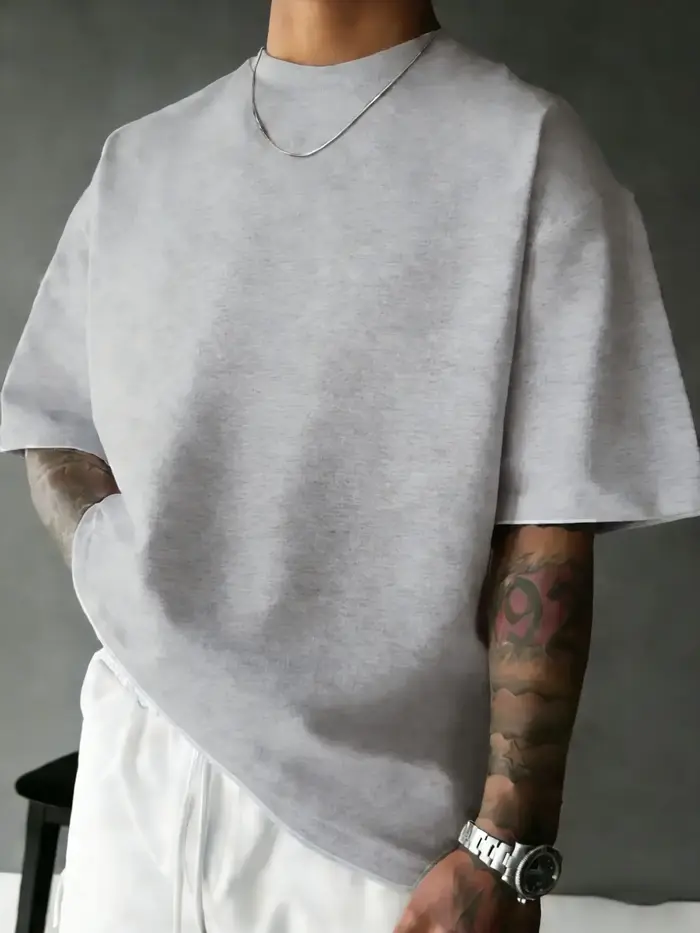 T-shirt noir imprimé pour homme