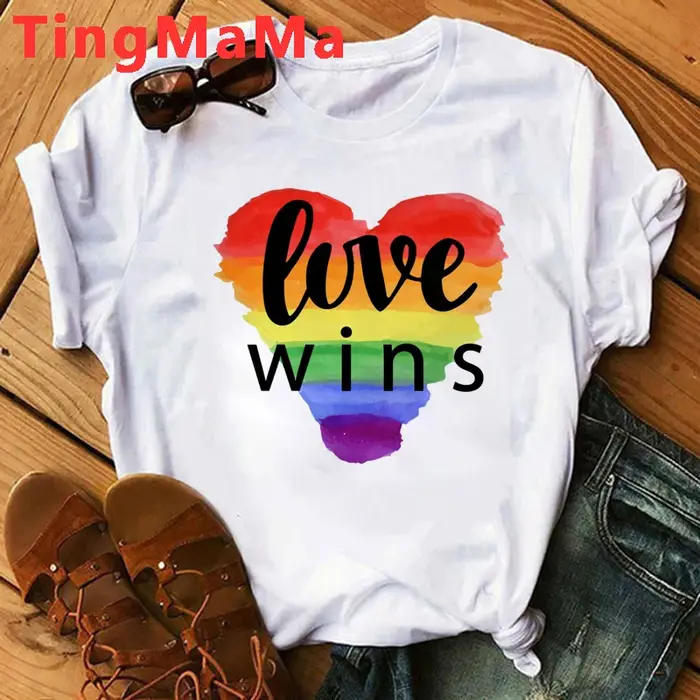 T-shirt Kawaii Love Is Love Lgbt pour hommes