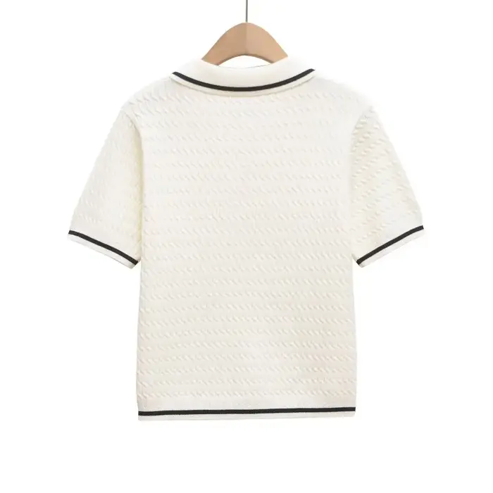Polo tricoté à manches courtes pour femmes