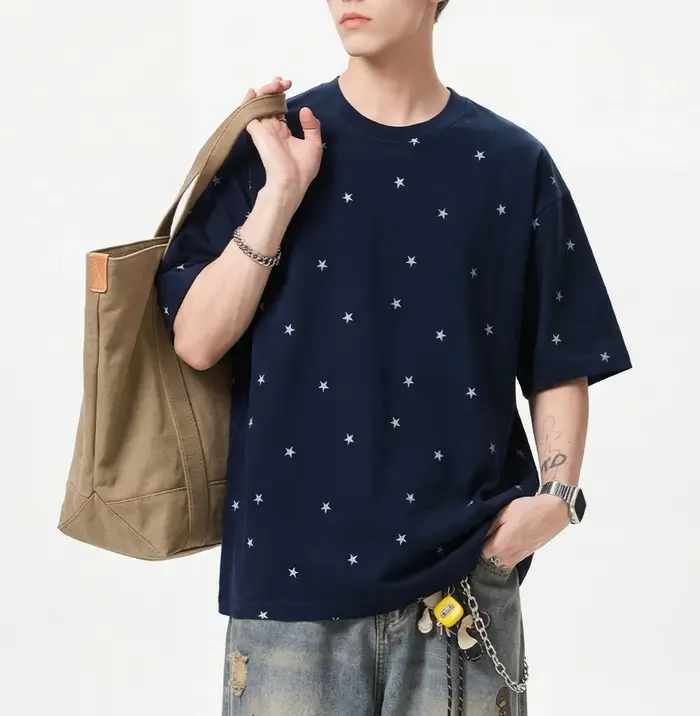 T-shirt Rétro à Manches Courtes Motif Étoiles 2026 – Nouvelle Collection Homme Été en Coton Pur Coupe Ample Décontractée