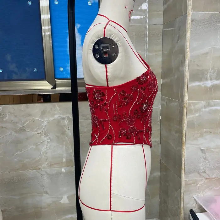 Débardeur à paillettes et perles pour femmes