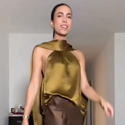 Chemisier élégant pour femme en satin à col licou