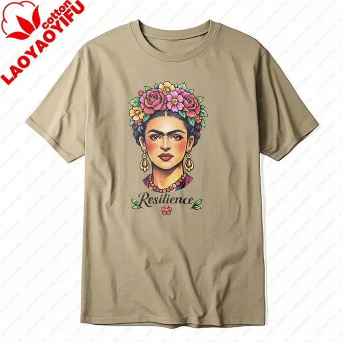 T-shirt graphique vintage Frida Kahlo avec motif floral sur la tête