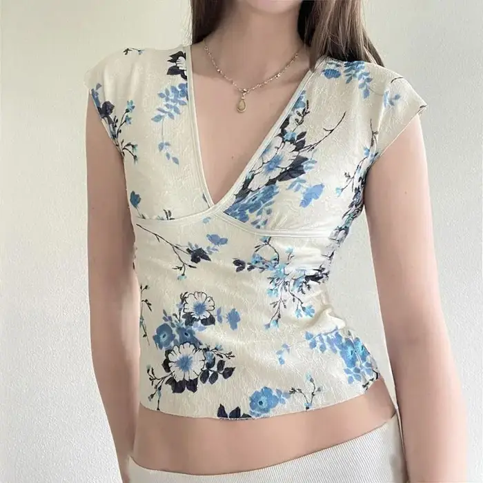 T-shirt à imprimé floral pour femme