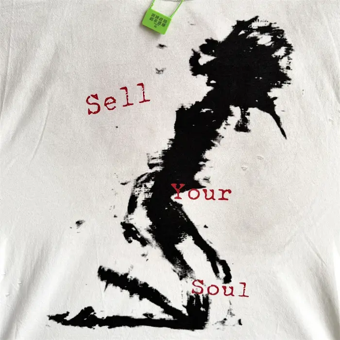 Joli lavé Saint vendre votre âme Vintage manches coupe T-Shirt hommes femmes haut sans