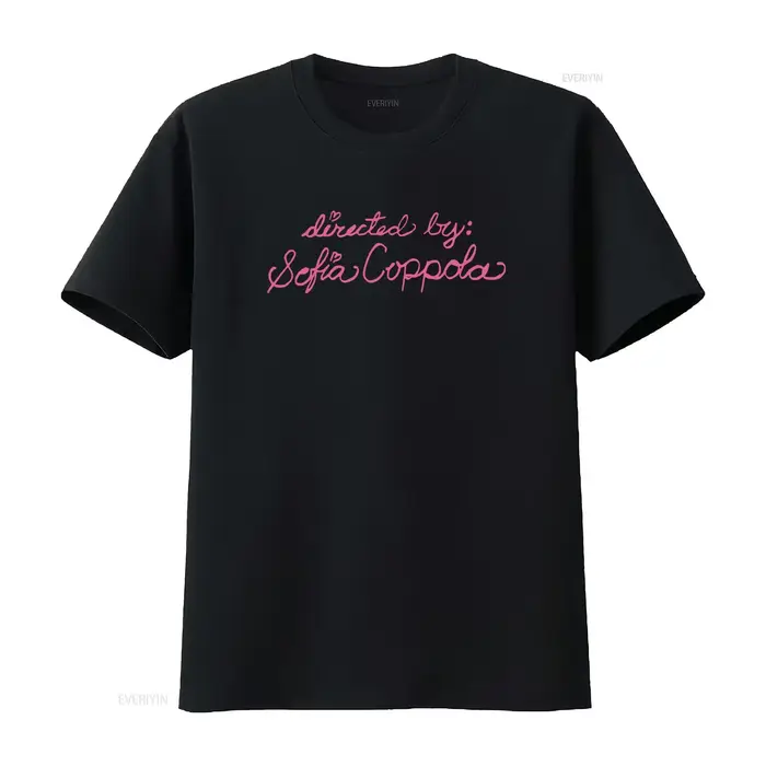 T-shirt élégant dirigé par Sofia Coppola pour les amateurs de mode, vintage, légèrement délavé, grap