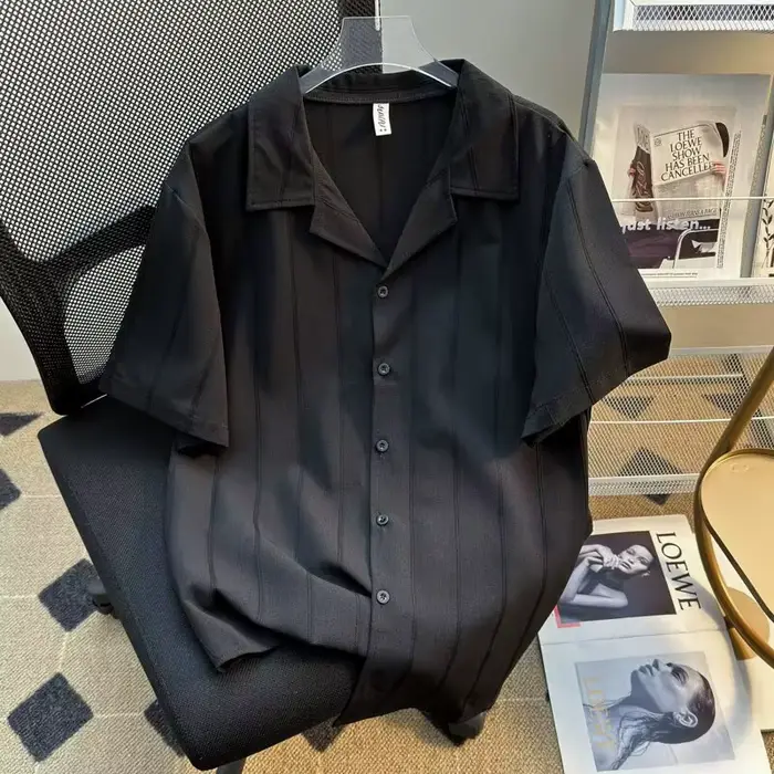 Chemise homme manches courtes blanc été tendance mode tendance nouveau tempérament