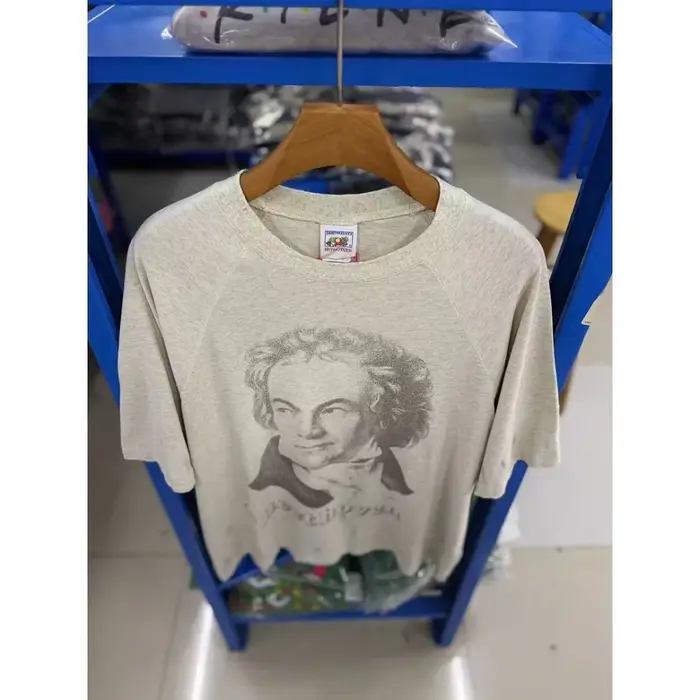 SAINT Hole Style Nouvelle Arrivée T-shirt gris à manches courtes col rond oversize à trous imprimé rétro pour hommes et femmes en coton