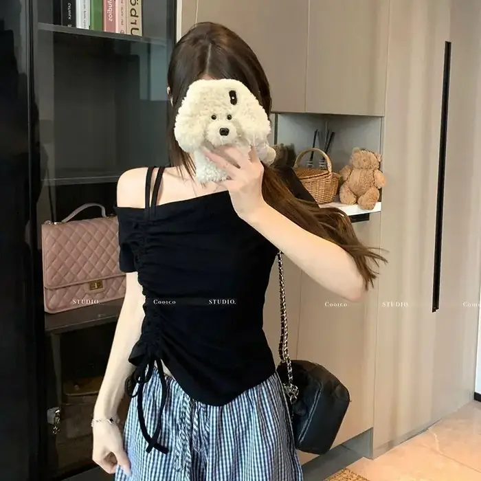 T-shirt asymétrique à cordon de serrage pour femme