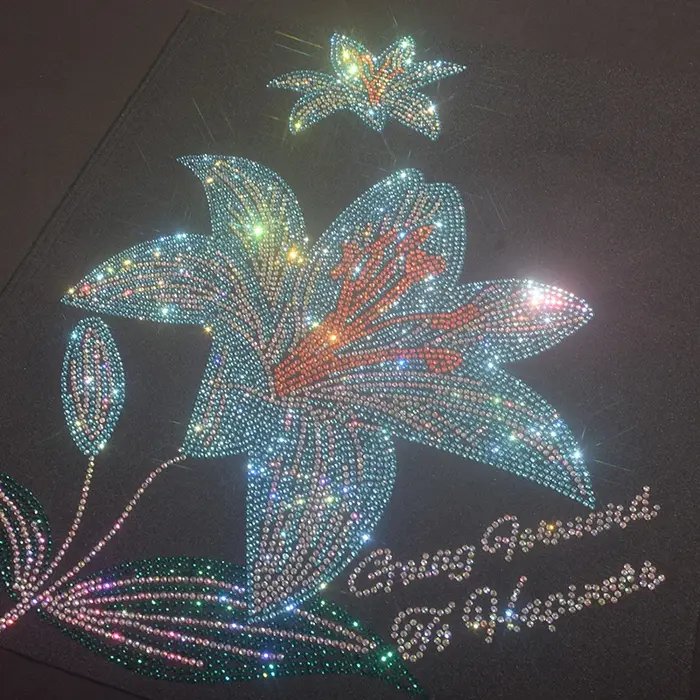 T-Shirt à fleurs en strass pour femmes