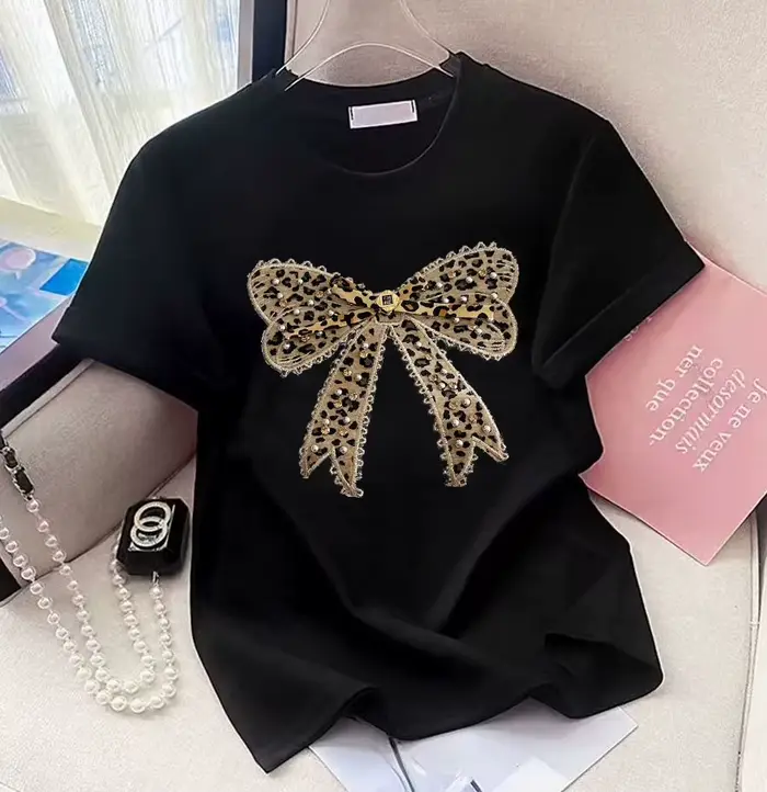 Boucle ours rose perles T-shirt lourd fait à la main Diomand brillant nœud papillon broderie