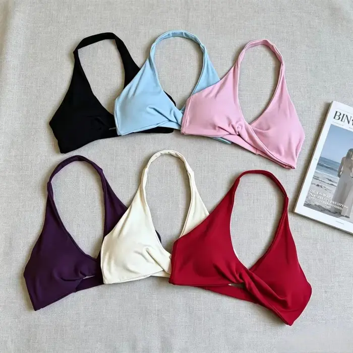 Soutien-gorge de sport Halter Twist Front pour femme