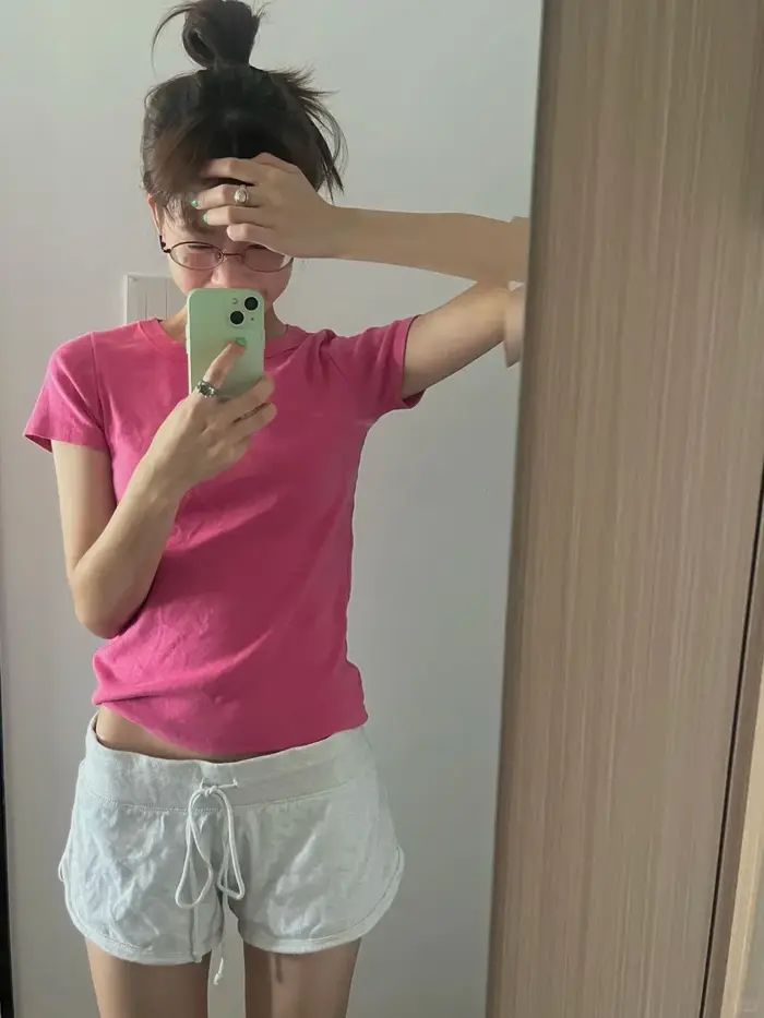 T-shirt col rond rouge rosé pour femme