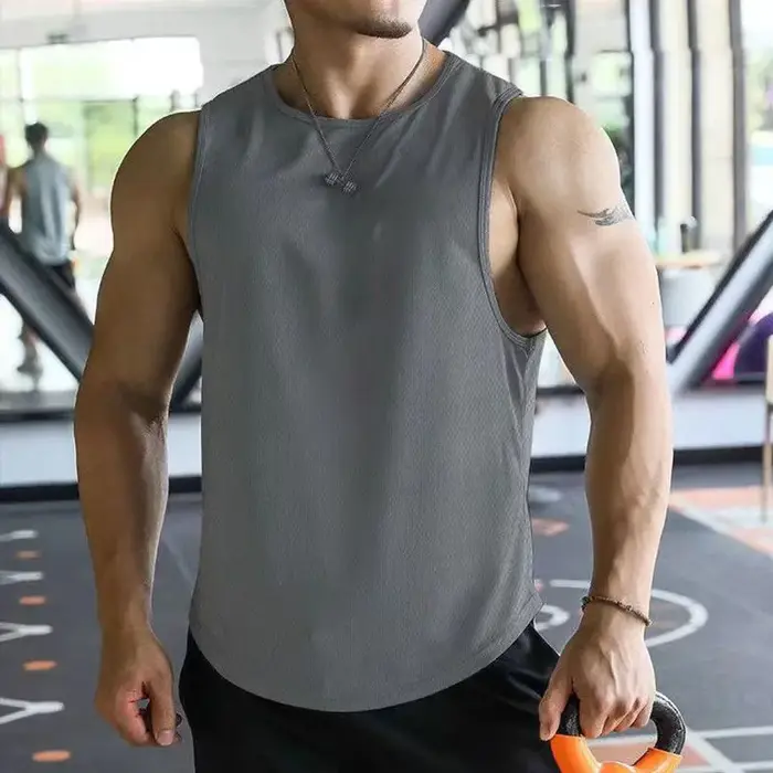 Nouveau débardeur homme été 2026 couleur unie pour le sport