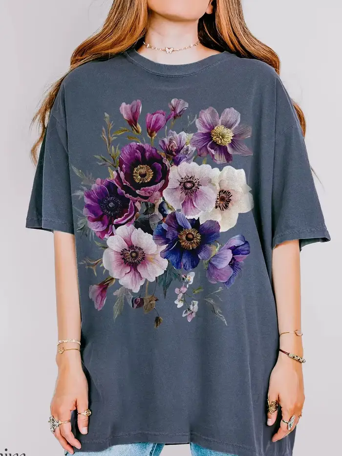 Vintage fleurs pressées confort T-Shirt Boho Cottagecore T-Shirt botanique violet Floral T-Shirt vêt