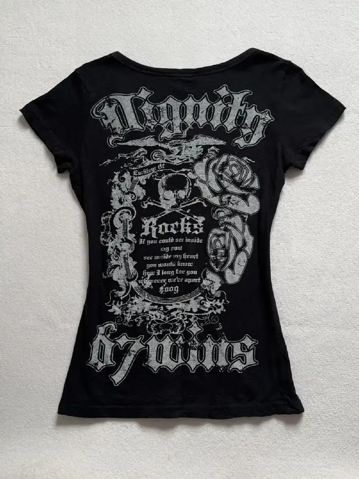 Crânes t-shirts Punk Vintage femmes vêtements 90s gothique Sexy américain mince foncé t-shirts esthétique à manches courtes Femme vêtements Y2k haut