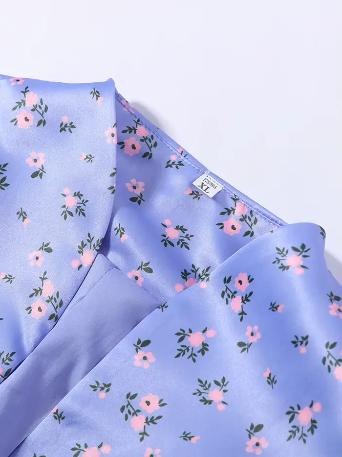 T-shirt floral chic pour femme