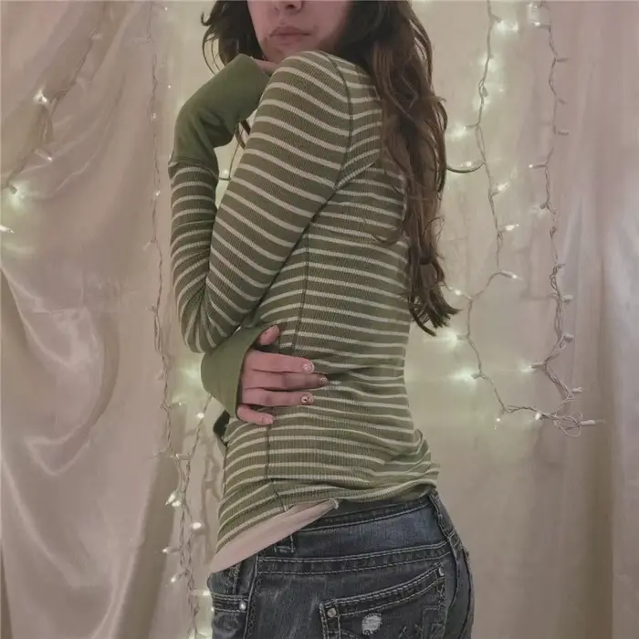 T-shirt à rayures pour femmes