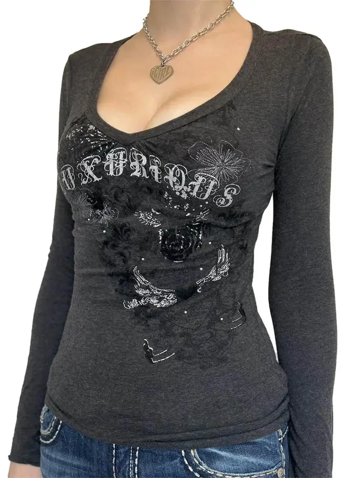 T-shirt graphique à manches longues pour femmes