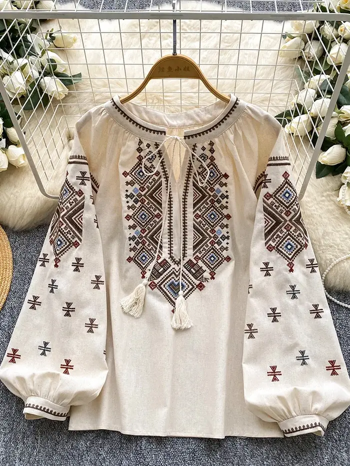 Femmes automne Blouse ample artistique rétro industrie lourde broderie nœud col rond lanterne manches chemise décontract