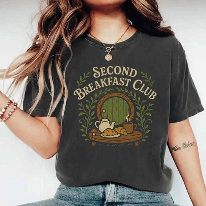 T-shirt Second Breakfast Club