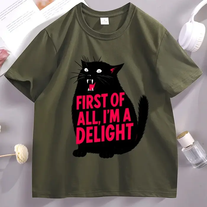 Premier d'All I'm A Delight T-Shirt chat drôle