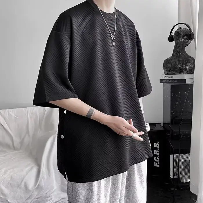 T-shirt ample à manches courtes pour homme, design tendance, avec fente et boutons, nouveau style dé