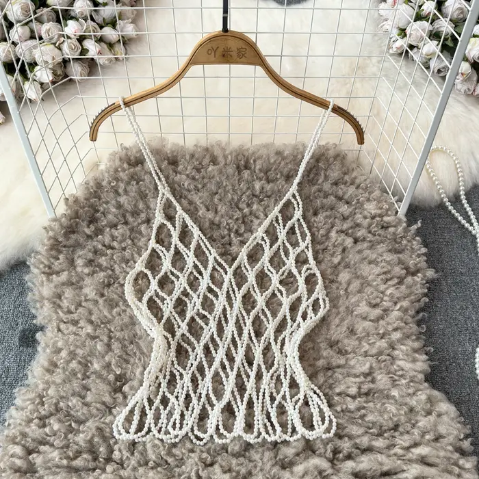 Camisole évidée en perles pour femmes, haut chic et précieux, vêtements d'extérieur faits à la main,