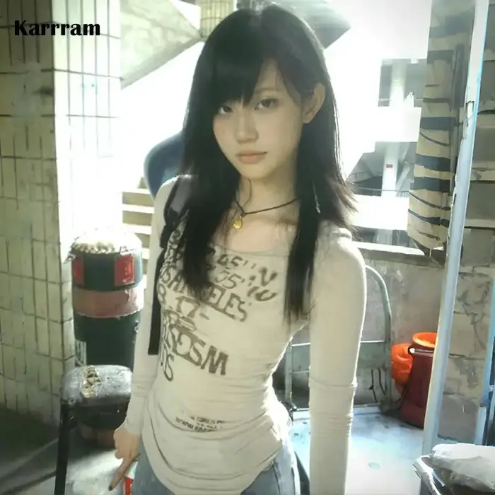 T-shirt à manches longues avec lettre imprimée japonaise