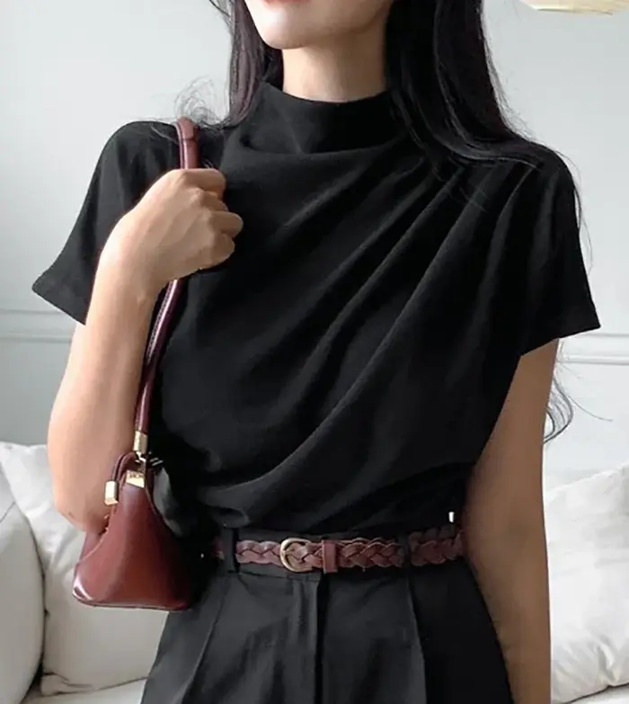 T-shirt à demi col roulé pour femmes