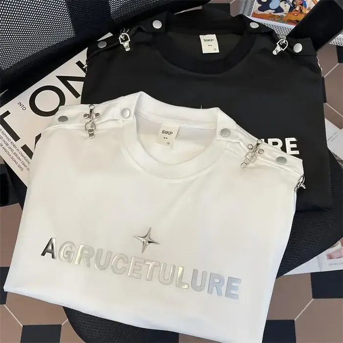 T-shirt à manches courtes pour hommes et femmes, haut épais pour couple, mode américaine High Street, design en métal, marque vintage Harajuku