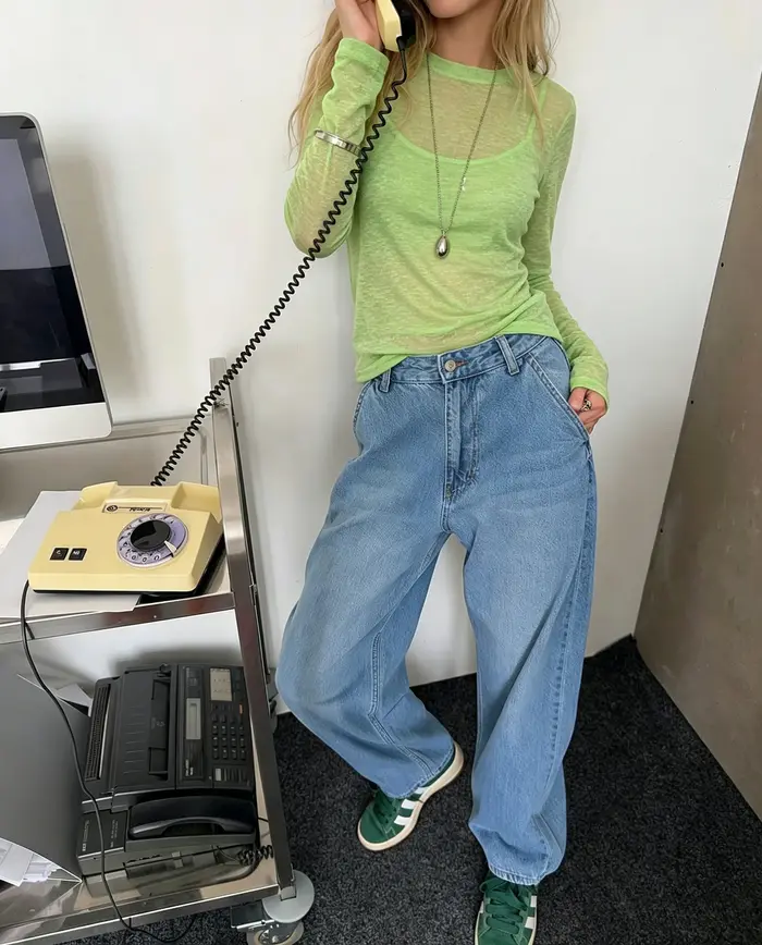 Hirsionsan 2026 Nouveaux T-shirts Basiques Élégants et Doux pour Femmes – Hauts Décontractés Chic en Maille pour l'Été et l'Automne