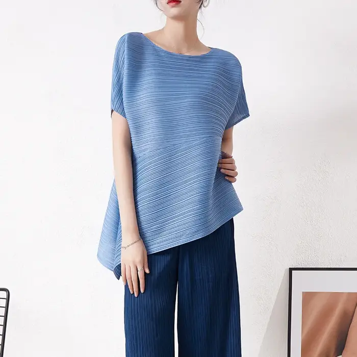 Miyake haut court plissé 2025 été nouveau Design irrégulier ample grande taille col rond T-shirt à manches courtes