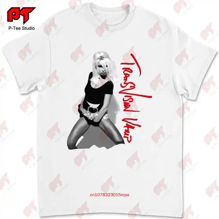 T-shirt Transvision Vamp porté par Kurt asil ain KMLJ