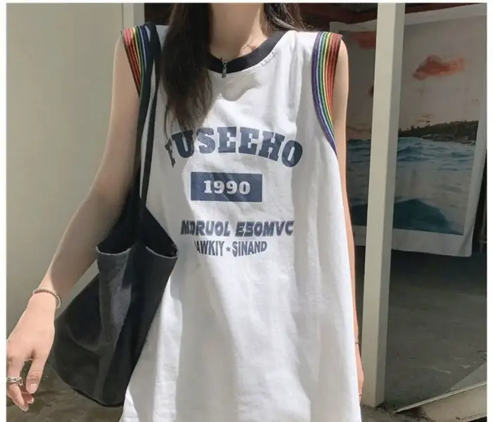 T-shirt graphique à manches courtes pour femmes