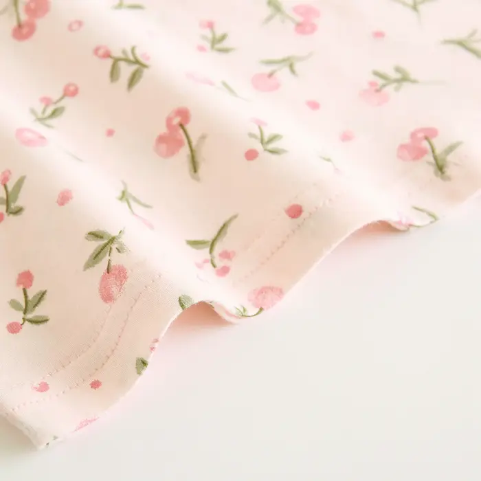 T-shirt rose tendance pour bébés filles