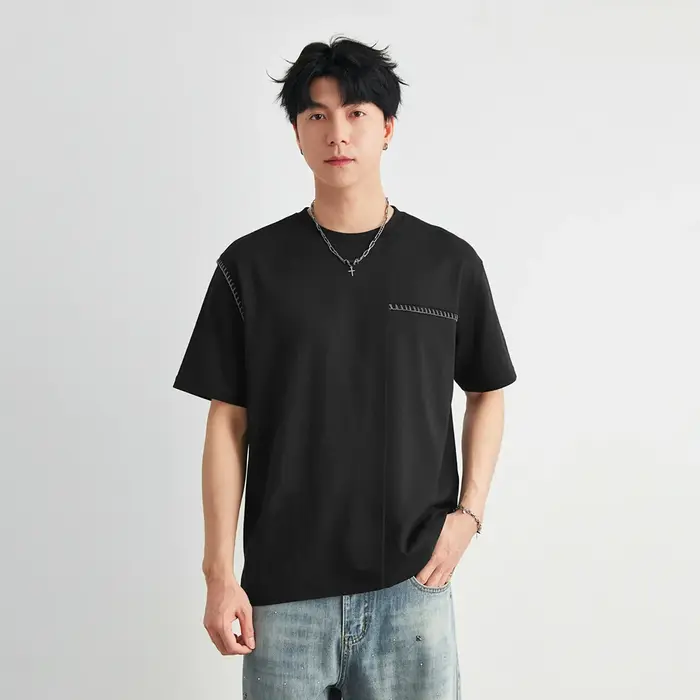 T-shirt Homme Tendance à Manches Courtes avec Détails de Couture, Col Rond, Coupe Ample et Épaules T
